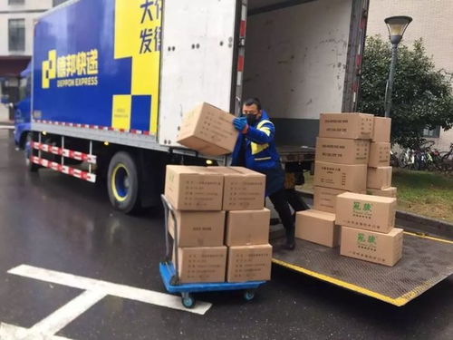 物资来了 物流快递企业与时间赛跑